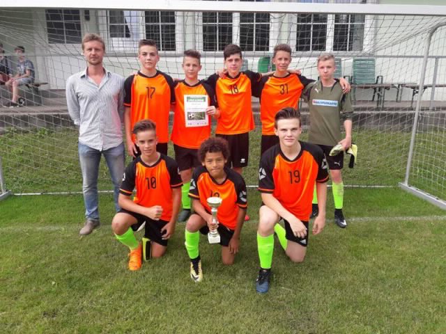 fussball18.jpg